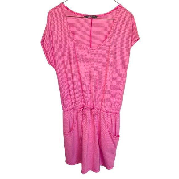 THE NORTH FACE Belted Mini T-Shirt Tennis Romper Pink Pockets Athliesure Travel - Picture 1 of 10